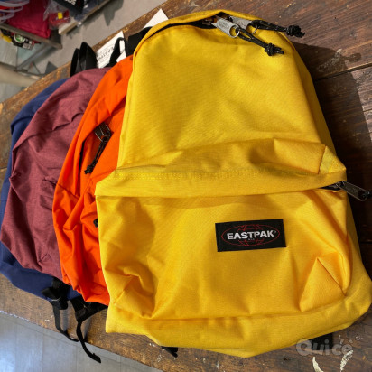 ZAINO EASTPAK MOD PADDED TANTI COLORI  foto-1002