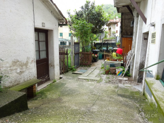 Porzione su tre livelli con scoperto - V1354 foto-8312