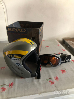 Caschetto Briko 54 cm per bimbi e occhiali da sci foto-10471