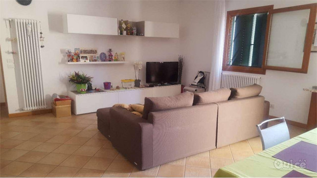 Appartamento su due piani  foto-71839