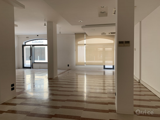 Negozio in centro foto-11265