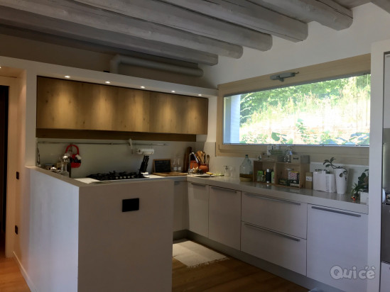 Elegante Villa in posizione dominante . foto-72774