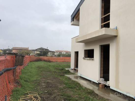 BORBIAGO NUOVA VILLETTA CON OTTIME RIFINITURE foto-89889