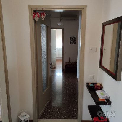 Susegana centro vendo appartamento tre camere doppi servizi foto-97223