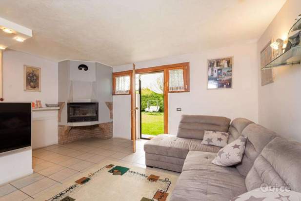 Villa singola dalle generose dimensioni a Casier foto-106940