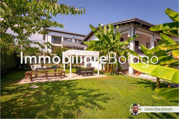 Villa singola dalle generose dimensioni a Casier foto-14963