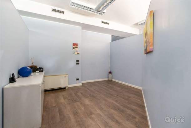 SPAZIO COMMERCIALE IN POSIZIONE STRATEGICA a Treviso foto-107935