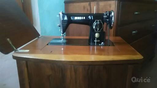 MACCHINA DA CUCIRE D'EPOCA foto-131191