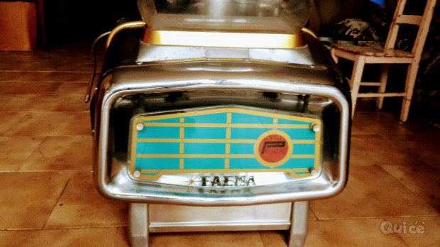 Macchina caffe vecchia foto-1924