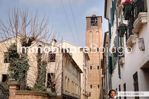 Centro storico tricamere con garage su misura... a Treviso foto-154104