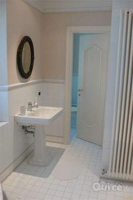 VITTORIO VENETO, Frati PALAZZO SIGNORILE a Vittorio Veneto foto-13214