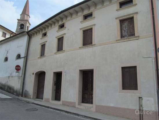 Fabbricato da Restaurare con Depandance a Cappella Maggiore foto-13638