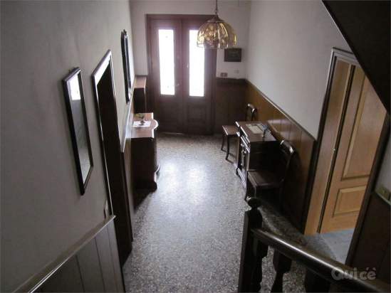 Fabbricato da Restaurare con Depandance a Cappella Maggiore foto-13643