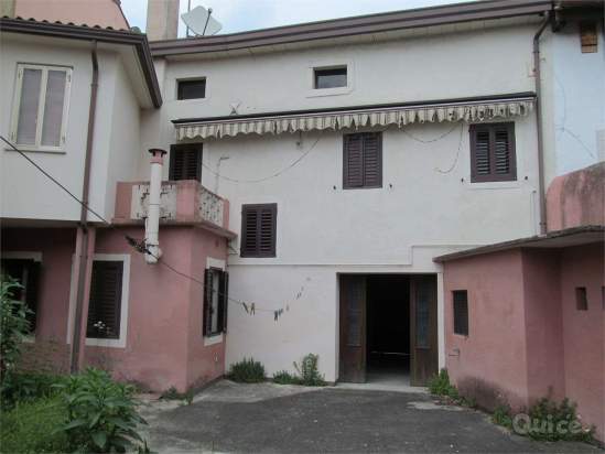 Fabbricato da Restaurare con Depandance a Cappella Maggiore foto-13640