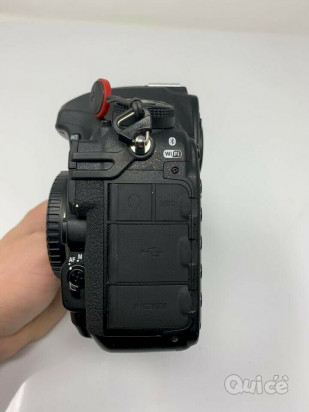 Fotocamera Nikon D850 in perfette condizioni foto-160565