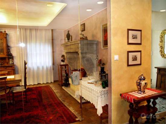 VILLA CON PARCO A VITTORIO VENETO a Vittorio Veneto foto-13930