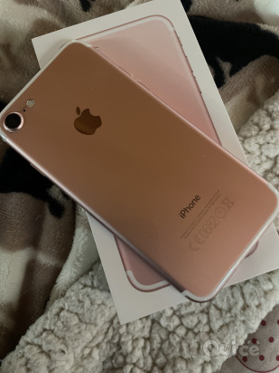 Vendo IPhone 7 128GB oro  foto-176069