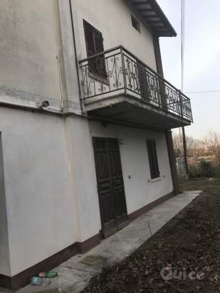 Casa a schiera in vendita a Camposanto (Modena) foto-22502