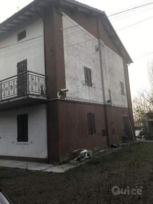 Casa a schiera in vendita a Camposanto (Modena) foto-179450
