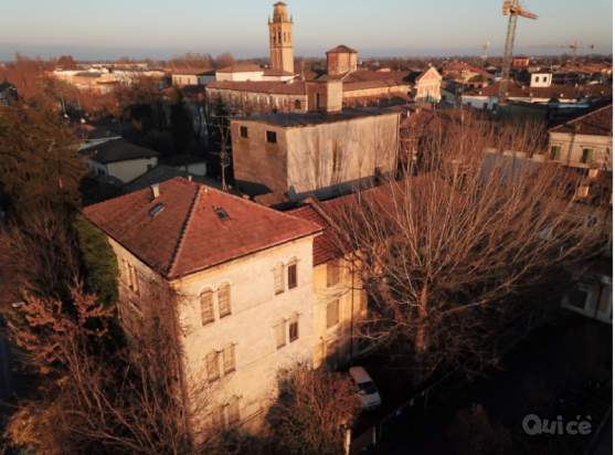 Palazzo in vendita a Correggio (Reggio nell'Emilia) foto-22567