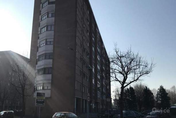 Negozio in vendita a Nichelino (TO) foto-23149