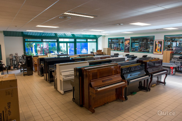 Interessantissimo negozio zona Pontebbana foto-16564