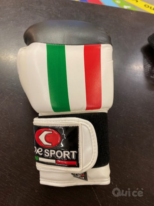 GUANTONI BOXE META' PREZZO 8 - 10 - 12 ONCE foto-247