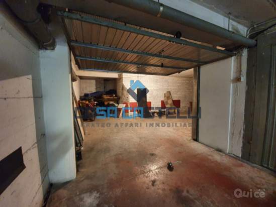 Garage in vendita a Roma (RM) foto-213406