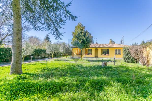 Bifamiliare in vendita a Grottaferrata (RM) foto-213583