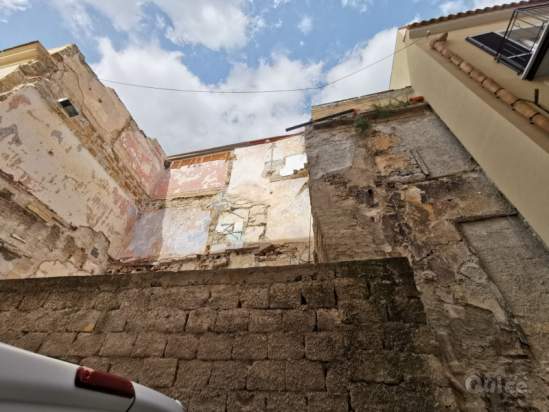 Palazzo in vendita a Palermo (PA) foto-230500