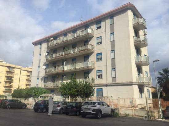 Magazzino in vendita a Palermo (Palermo) foto-230815