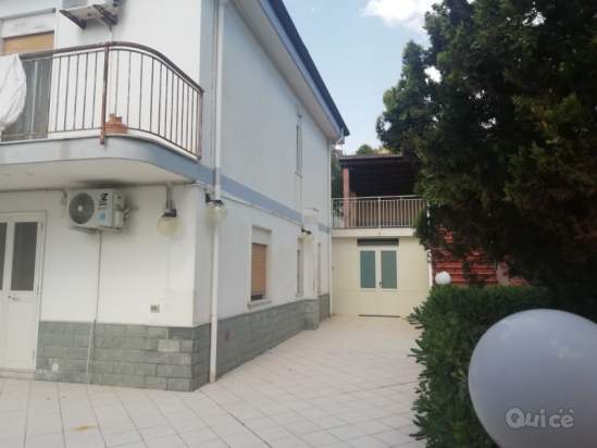 Villa in vendita a Campofelice di Roccella (PA) foto-231658