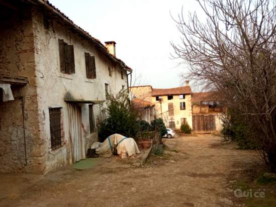 Rustico in vendita a Isola Vicentina (Vicenza) foto-242419