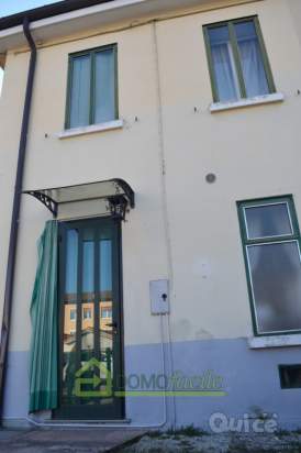 Casa a schiera in vendita a Thiene (Vicenza) foto-242787