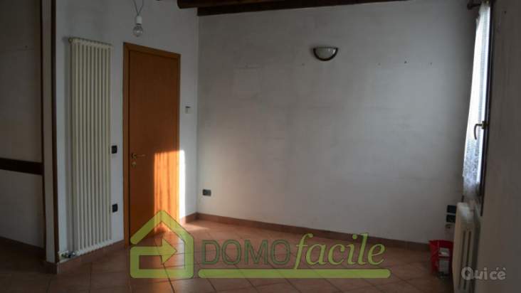 Casa a schiera in vendita a Schio (Vicenza) foto-243011