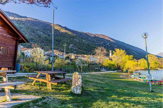 GC977 LAGHI DI REVINE RUSTICO DA RISTRUTTURARE a Revine Lago foto-257100