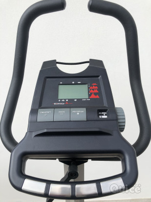 Bicicletta stazionaria foto-259312