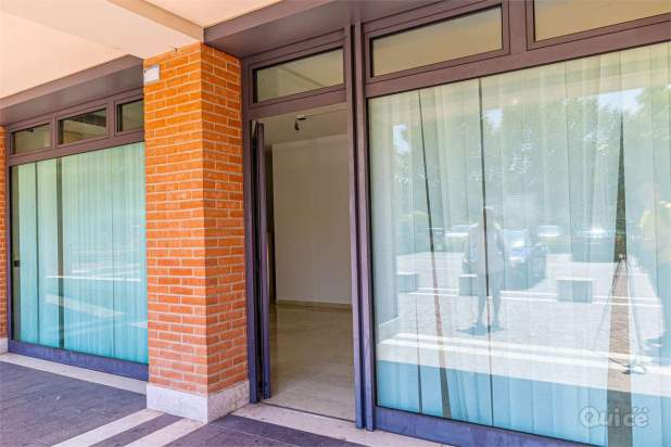 NEGOZIO DI 49 MQ IN CENTRO A PIEVE DI SOLIGO a Pieve di Soligo foto-32054