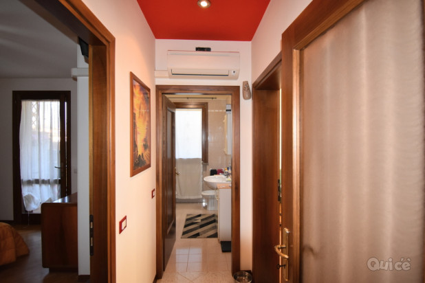 APPARTAMENTO PIANO TERRA SPRESIANO foto-2054