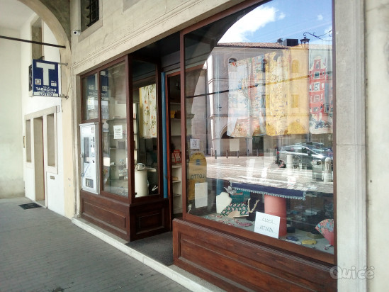 Cedesi avviata Tabaccheria lotto e gratta e vinci causa pensionamento foto-34539