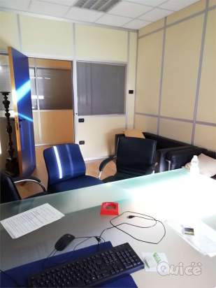 Ufficio prestigioso nella zona di Ala a Ala foto-305716