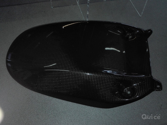 Parafango posteriore in Carbonio per Aprilia Rsv/Tuono 1000  foto-308470