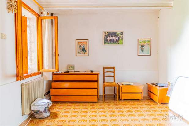 COMPLESSO RUSTICO DI 500MQ CON 700MQ DI SCOPERTO a Orsago foto-310585