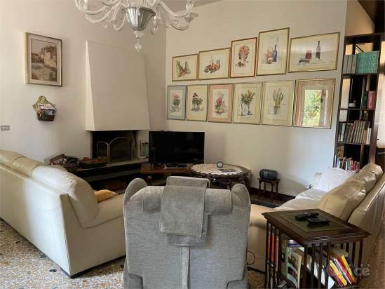 SPLENDIDA VILLA A VITTORIO VENETO a Vittorio Veneto foto-313815