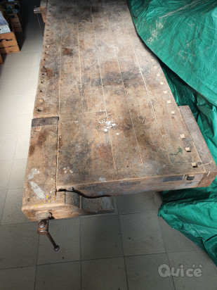 Vecchio banco da falegname  foto-37138