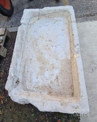 SECCHIAIO / LAVANDINO IN PIETRA foto-330598