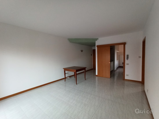 Vittorio Veneto - Due camere - Garage - Vicino ai servizi foto-337516