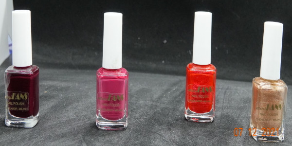 Smalti a lunga durata effetto gel foto-39516