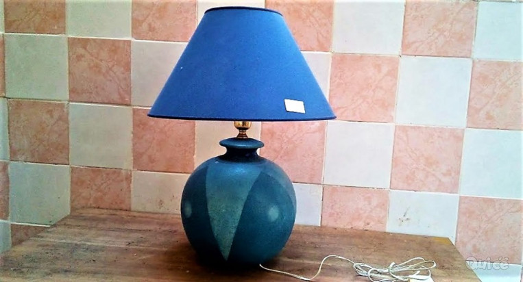 LAMPADA BLU DA TAVOLA foto-344268