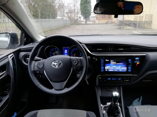 Toyota Auris Touring Sport  foto-348465